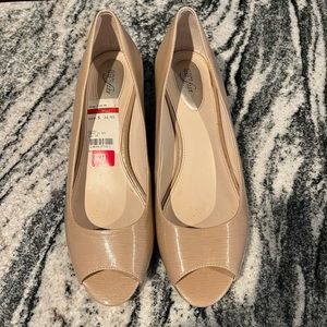 Alfani Peep Toe Wedge 9M Nude/Tan
